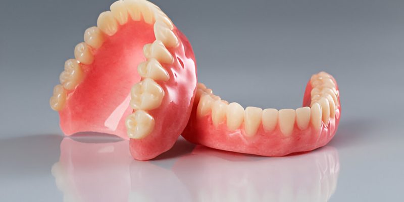 How to Properly Care for Your Dentures to Ensure Long-Term Use_FI